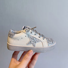 Load image into Gallery viewer, Silver Star Shoes
