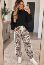 Load image into Gallery viewer, Leopard Elastic Pants
